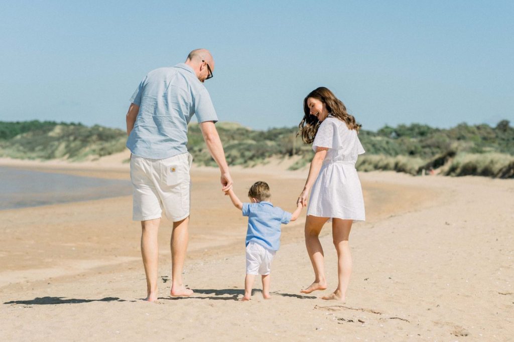 Balades en famille au bord de mer faciles et adaptées
