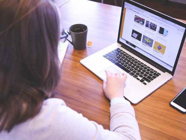 Avis Booking.com pour choisir un hôtel : points à vérifier